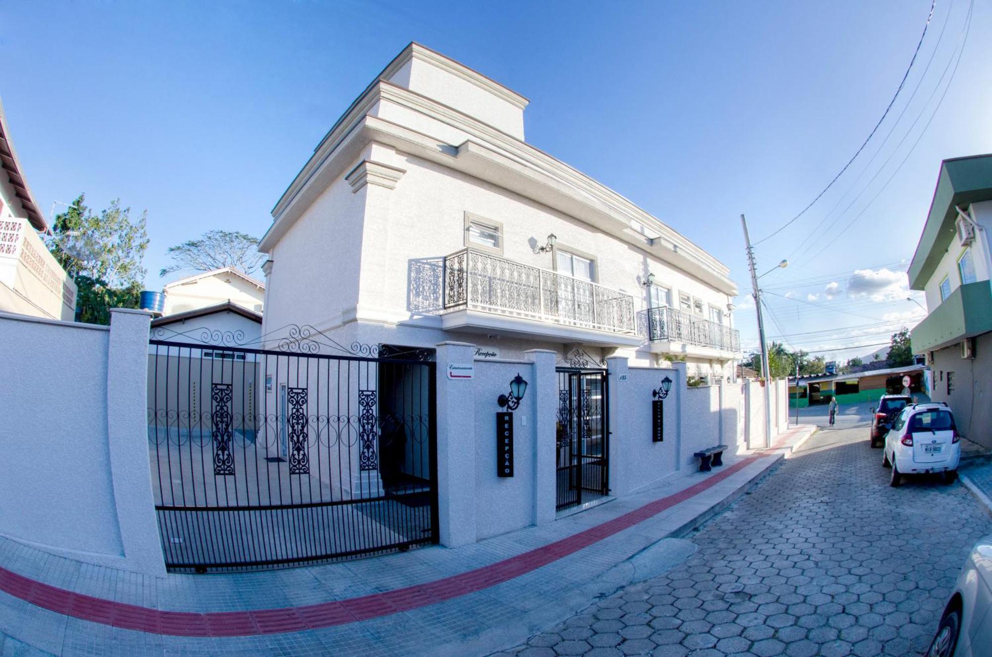 Villa Di Manu Pousada เปงญา ภายนอก รูปภาพ